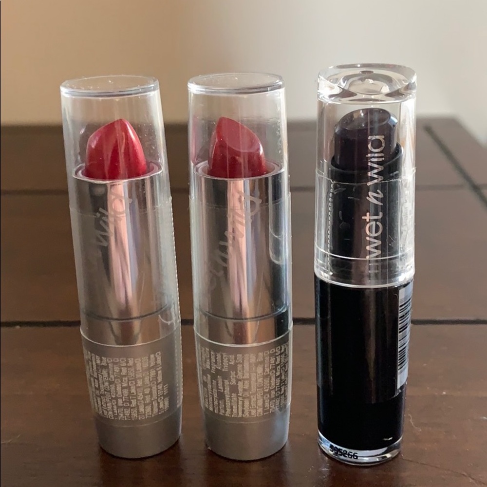 Wet n Wild Lipstick